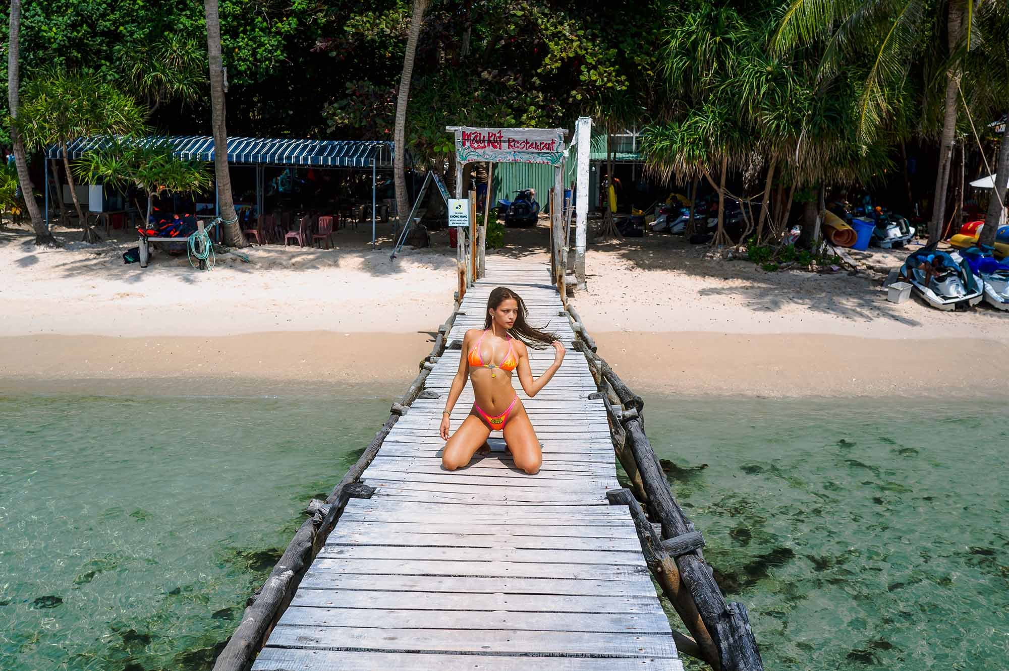 Juicy Heat Orange - (Thong Set)